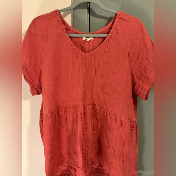 Pink Blouse - Picture 2 of 3